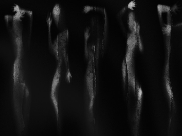 Tapeta Shadow Figures 2